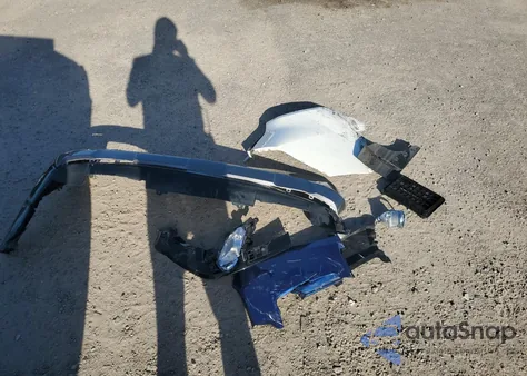 2020 Toyota Rav4 Xse from USA, damaged, VIN JTMEWRFV4LD543277